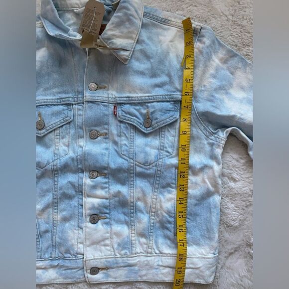 Levi's Ex-Boyfriend Denim Trucker Jacket Blue Tie Dye Light Wash Women’s Size S - Picture 12 of 14